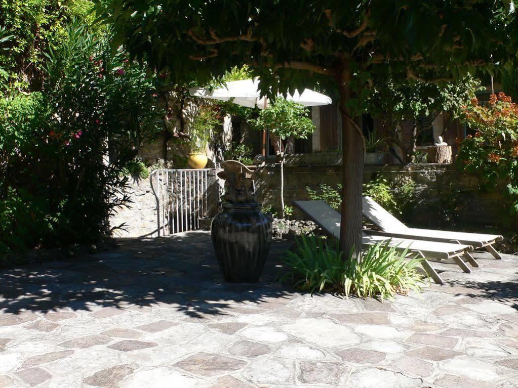 Ermitage De Peyreleau Bed and Breakfast Εξωτερικό φωτογραφία