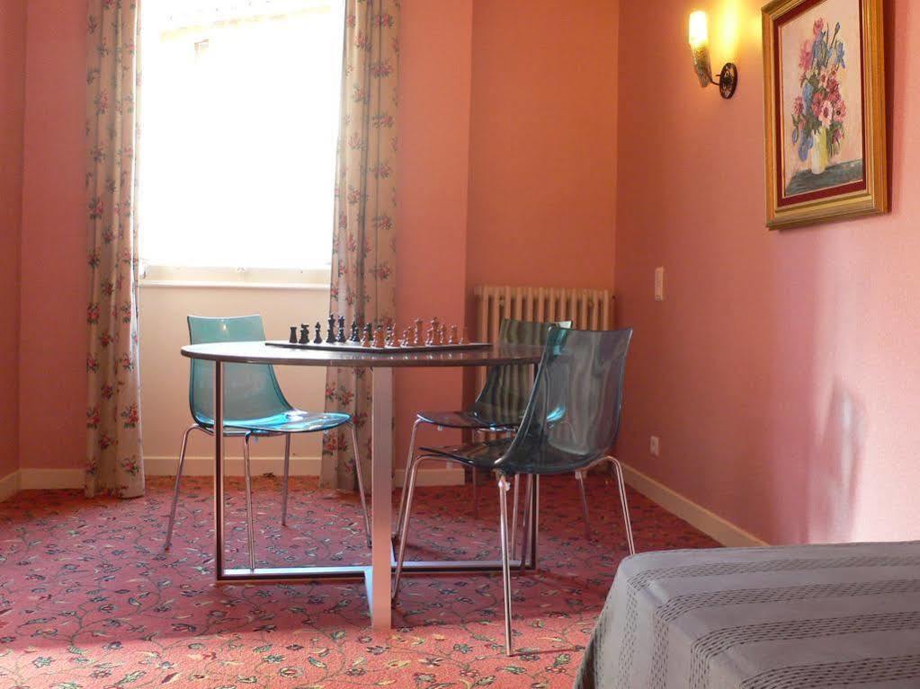 Ermitage De Peyreleau Bed and Breakfast Εξωτερικό φωτογραφία